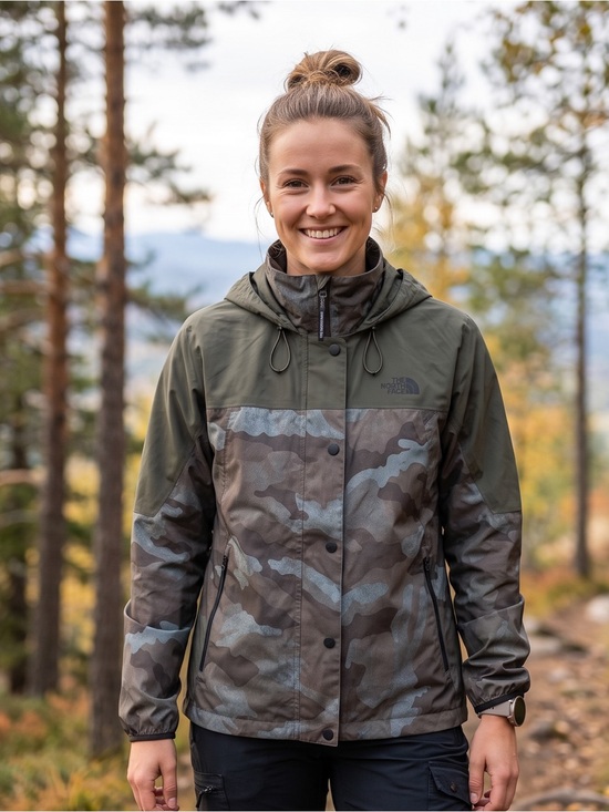 The North Face Jackets & Blazers - The North Face Women's Olive Green & Camo Hooded Utility Windbreaker Jacket